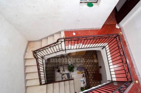 House in the centre of Mahon