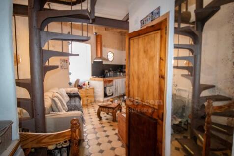 House in Mahon