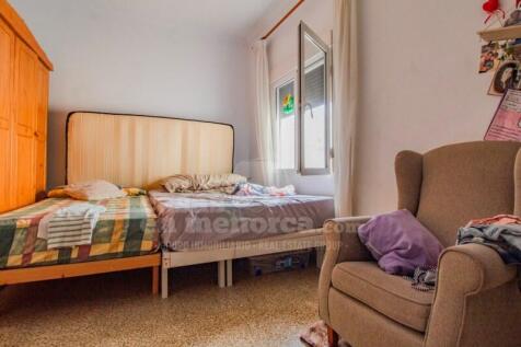 First floor in Mahon