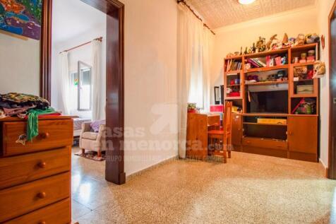 First floor in Mahon