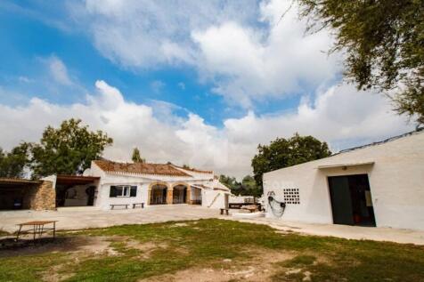 Licensed finca in Menorca