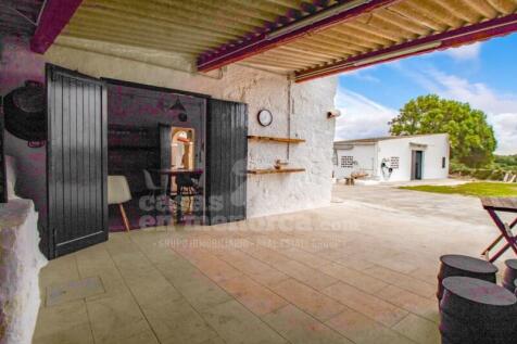 Licensed finca in Menorca