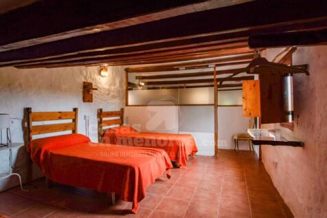 Licensed finca in Menorca