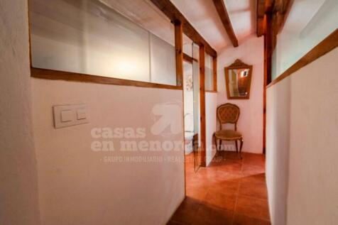 Licensed finca in Menorca