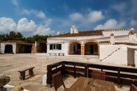 Licensed finca in Menorca