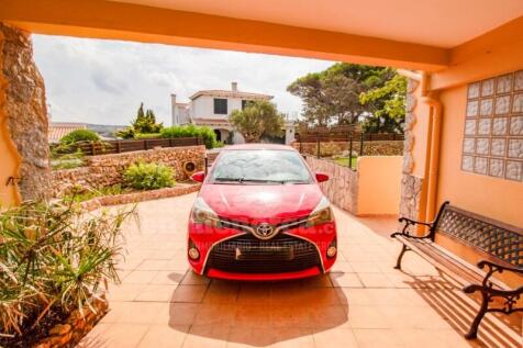 Parking area Villa Santa Ana
