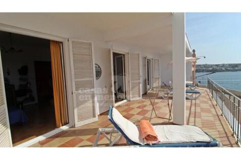 Villas on the first line of Es Castell
