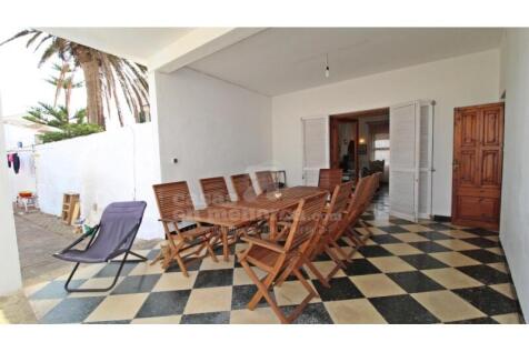 Villas on the first line of Es Castell