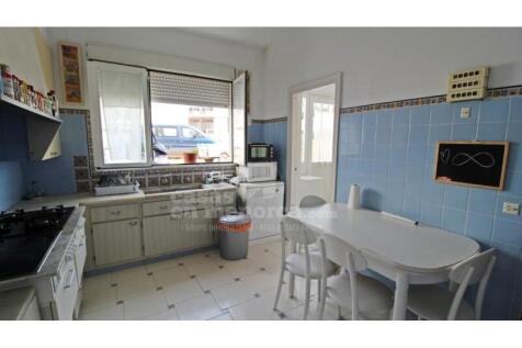 Villas on the first line of Es Castell