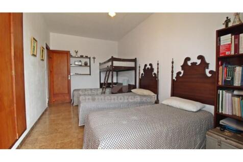 Villas on the first line of Es Castell