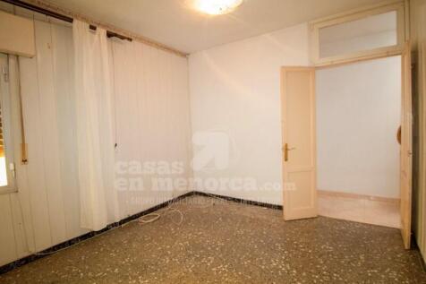 House with garage in Alaior