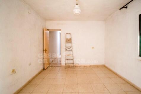 House with garage in Alaior