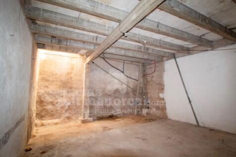 House with garage in Alaior