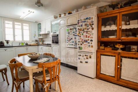 House with garden in Es Castell