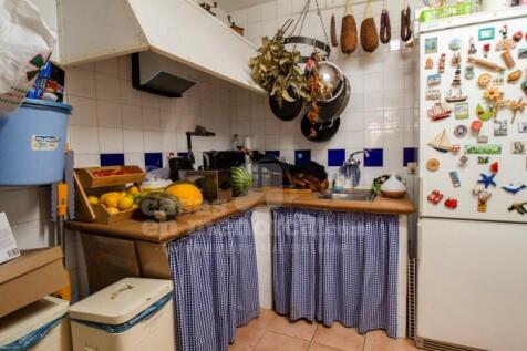 House with garden in Es Castell
