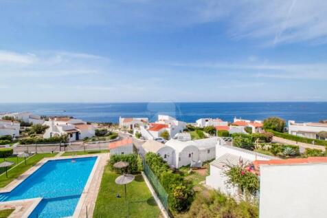 Apartment with pool in Binibeca