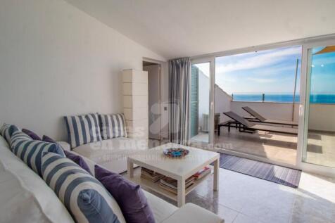 Apartment with pool in Binibeca