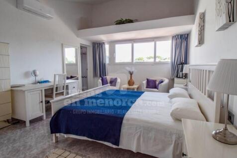 Apartment with pool in Binibeca
