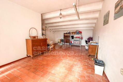 House with garage in Ciutadella