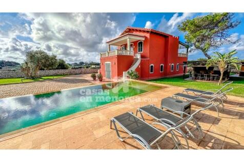 House with pool in Ciutadella