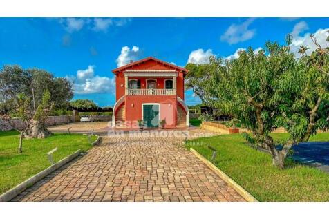 House with pool in Ciutadella