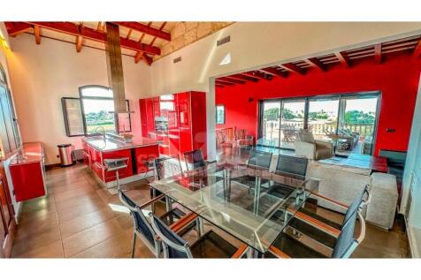 House with pool in Ciutadella