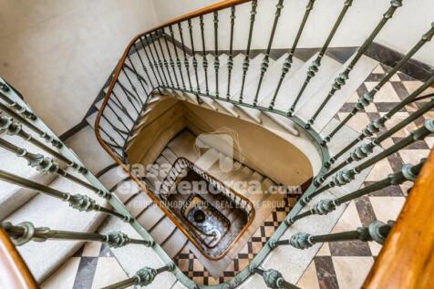 Stately penthouse in Centro Mahon