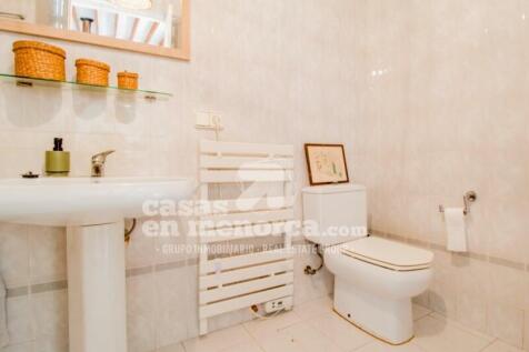 House with garden in Mahon - Bathroom