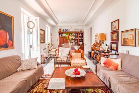 Apartment with lift and garden in Mahón