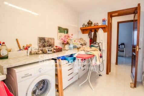 Apartment with lift and garden in Mahón