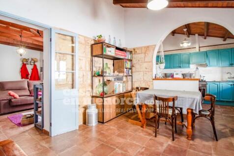 Casa Sant Lluis Dining Room