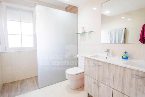 Villa with pool in Malbuger