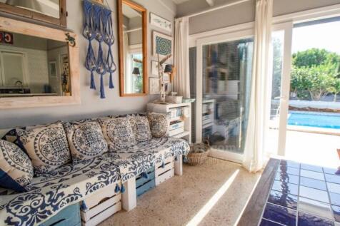 Country house in Shangrila