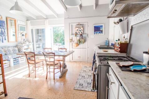 Country house in Shangrila