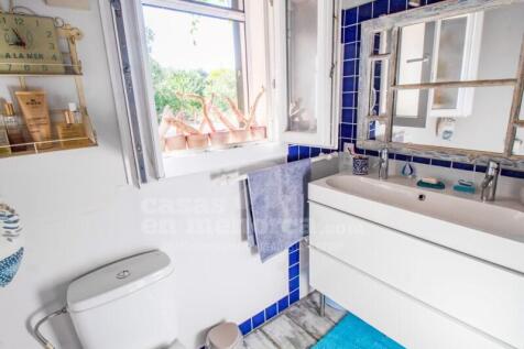 Country house in Shangrila