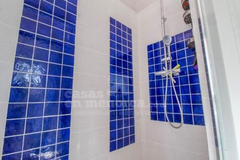 Country house in Shangrila