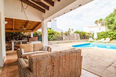 Villa with pool in Binisafua