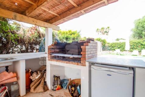 Villa with pool in Binisafua