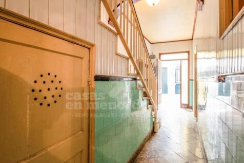 Entrance with staircase Casa Alaior