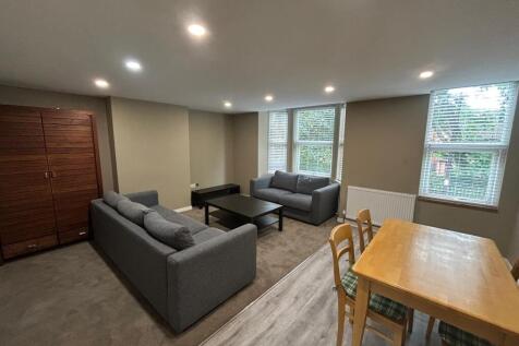 2 Bed Property