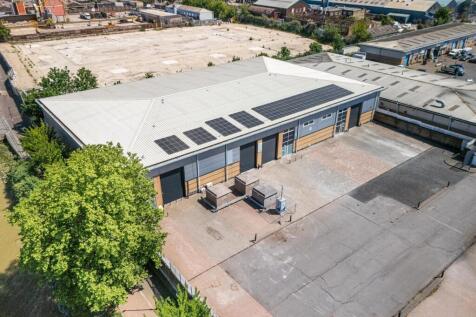UNIT C ANCHORAGE POINT CHARLTON LONDON SE7_001.j