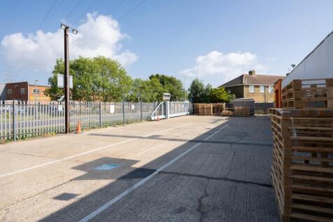 Sheerness60.jpg