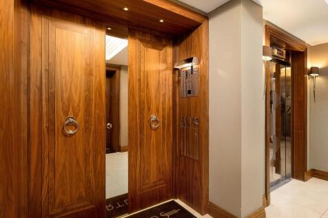 Entrance door