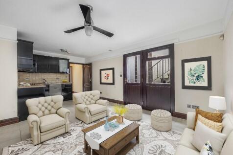Annexe living area
