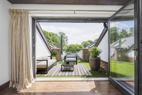 1st floor terrace
