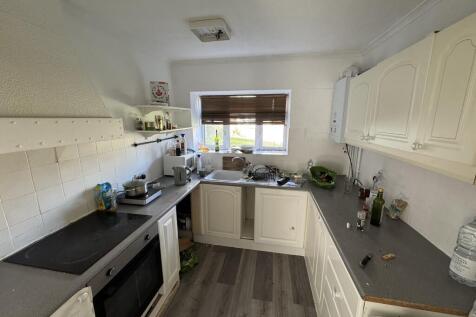 Kitchen.JPEG