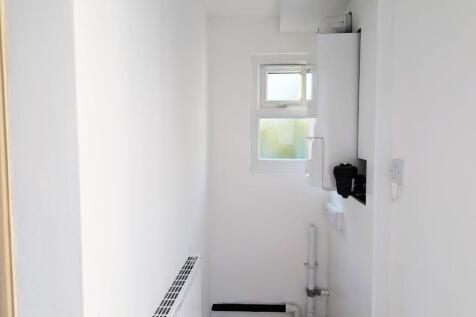 Kingsmead 7