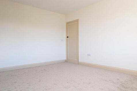 Kingsmead 12
