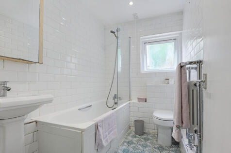 20251010064247_P1023967_EQXud