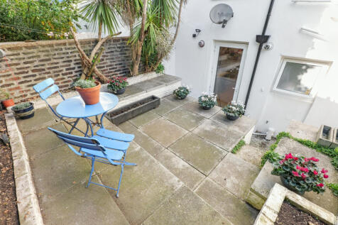 20251010064246_P1023949_ZLwbX